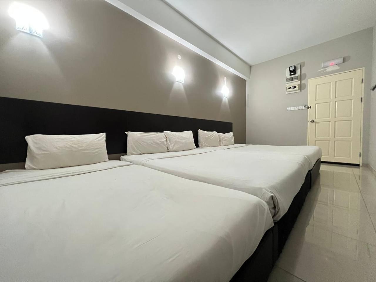 Nice Stay Three Six Five Services Kuching Exterior photo