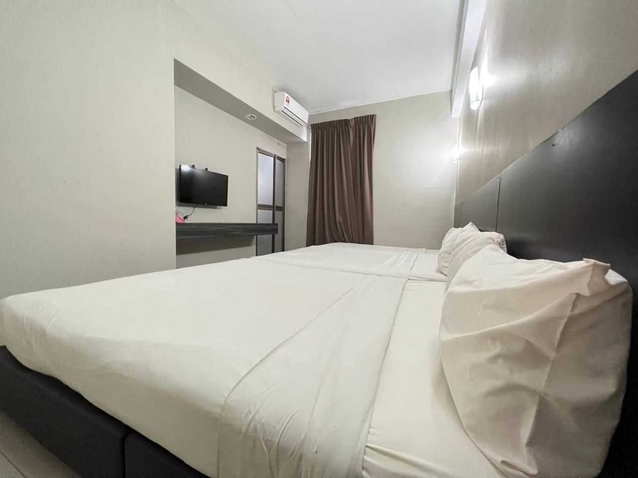 Nice Stay Three Six Five Services Kuching Exterior photo