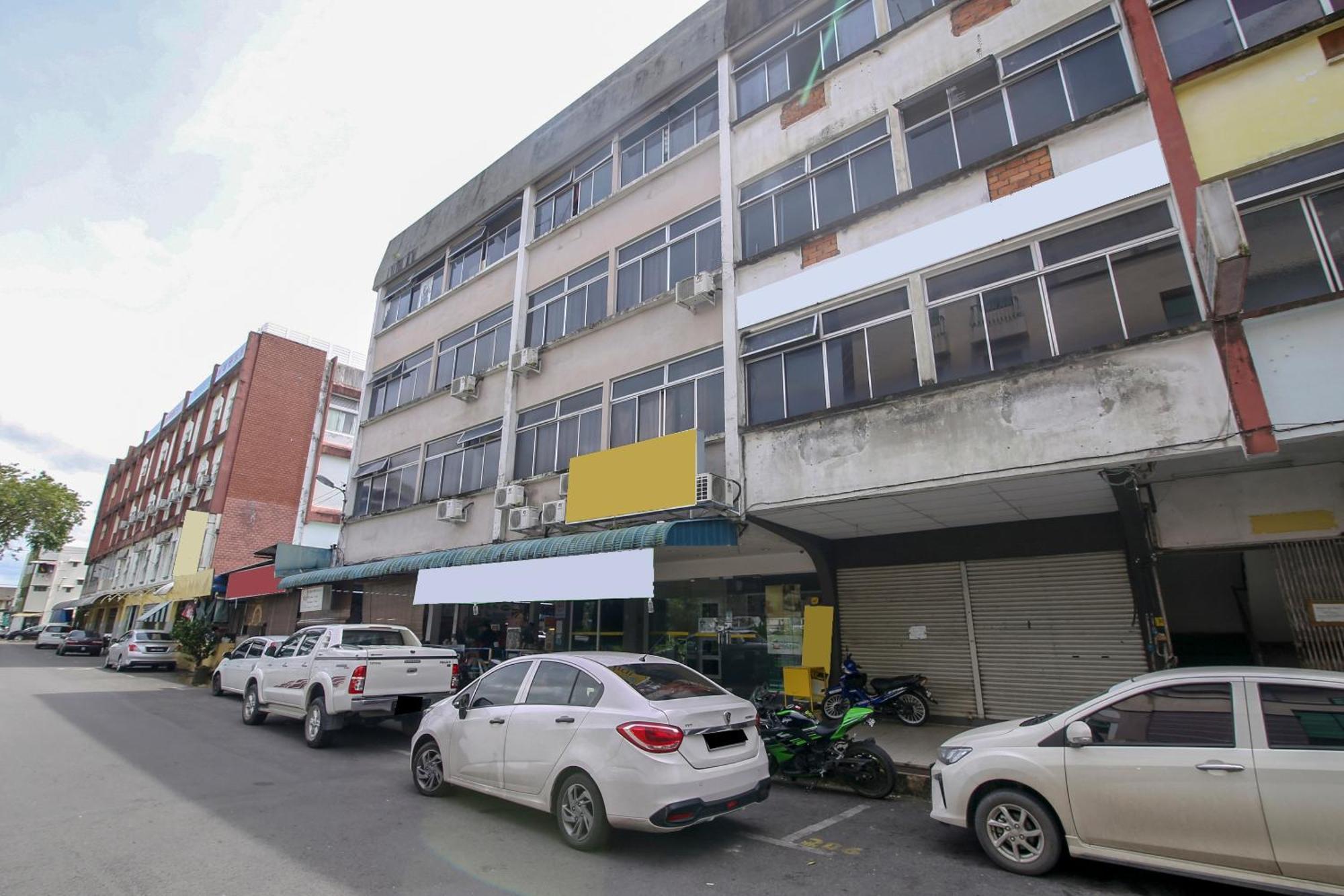 Nice Stay Three Six Five Services Kuching Exterior photo